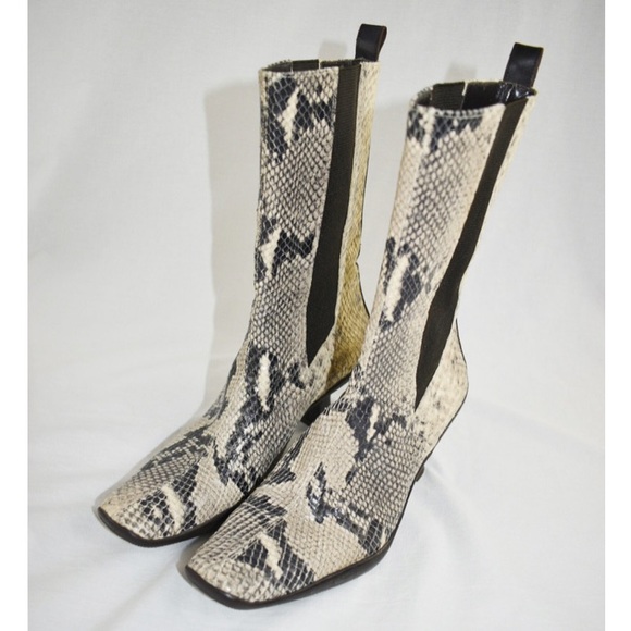 Vintage Donald J Pliner | Genuine white snakeskin square toed booties - Picture 2 of 7